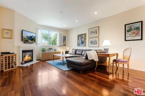 13031 Villosa Pl #406, Playa Vista, CA 90094
