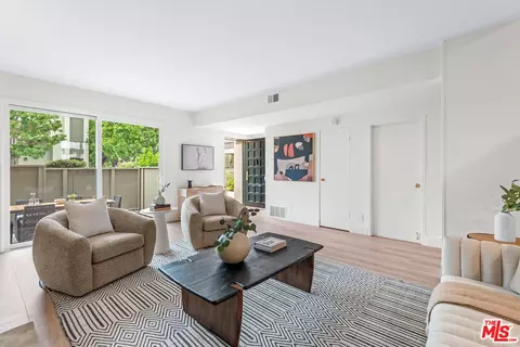 13236 Fiji Way #D, Marina Del Rey, CA 90292