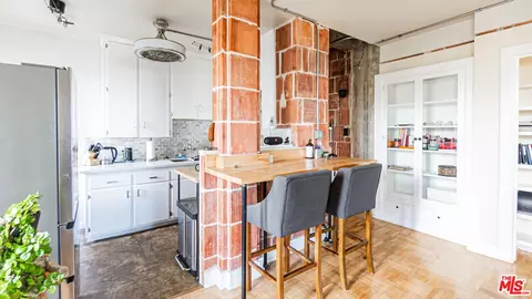 Kitchen - 455 E Ocean Blvd #502, Long Beach, CA 90802 photo 1 of 7