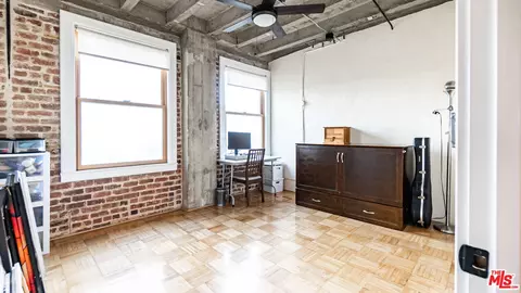 Bedroom - 455 E Ocean Blvd #502, Long Beach, CA 90802 photo 1 of 3