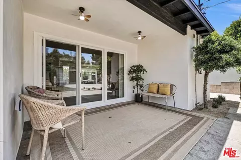 2385 Queensberry Rd, Pasadena, CA 91104 photo 34
