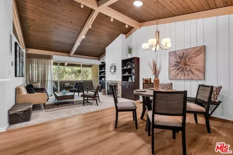 6305 Green Valley Cir #309, Culver City, CA 90230