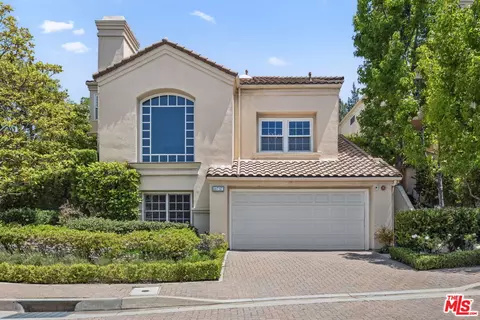 11737 Gwynne Ln, Los Angeles, CA 90077