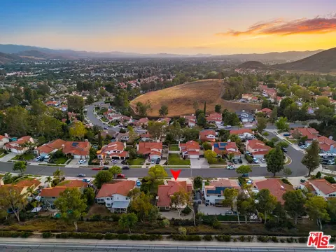 View/Area - 2934 Chippewa Ave, Simi Valley, CA 93063 photo 2 of 3