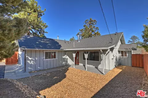 344 Montclair Dr, Big Bear City, CA 92314 photo 1