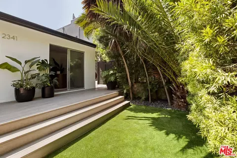 2341 Clement Ave, Venice, CA 90291 photo 4