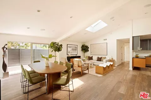 2341 Clement Ave, Venice, CA 90291 photo 12