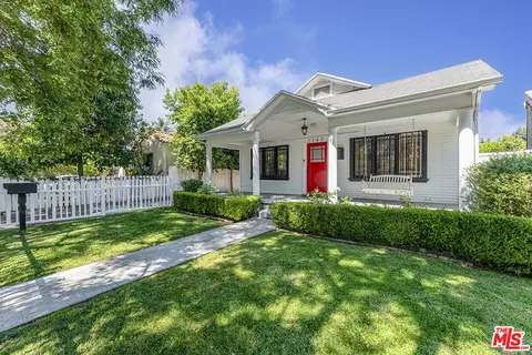 2145 S Orange Dr, Los Angeles, CA 90016