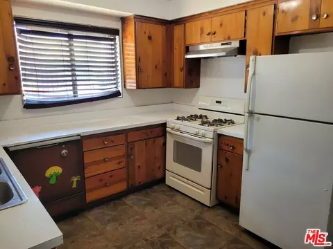 Kitchen - 7 Scottsdale Dr, Carson, CA 90745 photo 1 of 1