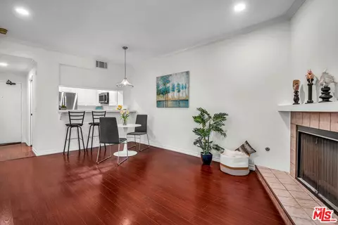 8675 Falmouth Ave #215, Playa Del Rey, CA 90293