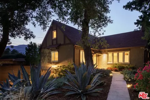1767 Hillside Dr, Glendale, CA 91208 photo 46
