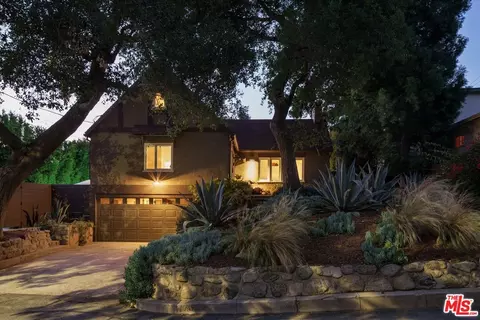 1767 Hillside Dr, Glendale, CA 91208 photo 44