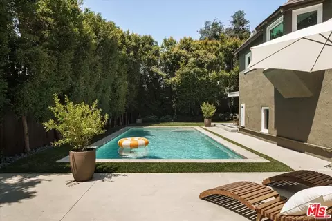 1767 Hillside Dr, Glendale, CA 91208 photo 35