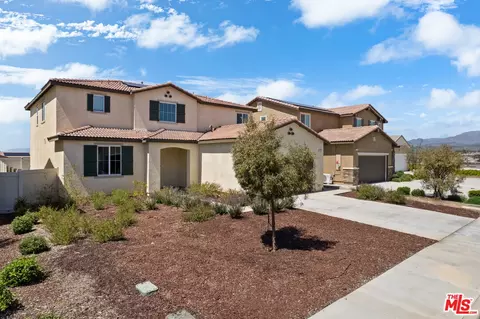 14131 Versilla Dr, Beaumont, CA 92223 photo 2