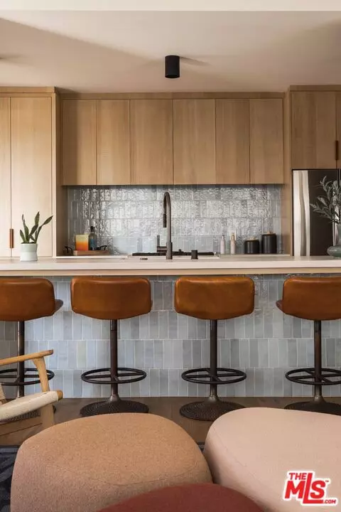 Kitchen - 734 Esplanade #A, Redondo Beach, CA 90277 photo 6 of 7