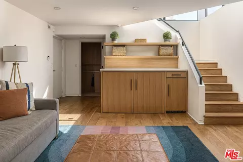 Other - 734 Esplanade #A, Redondo Beach, CA 90277 photo 3 of 5