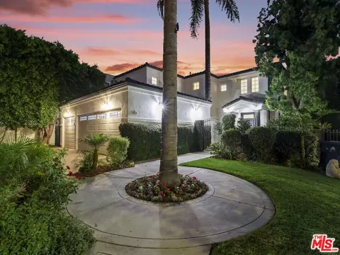 4817 Gaynor Ave, Encino, CA 91436