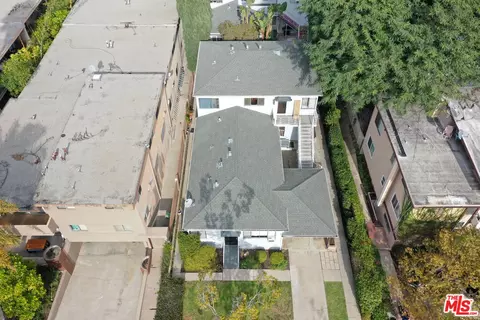 1533 Yale St, Santa Monica, CA 90404