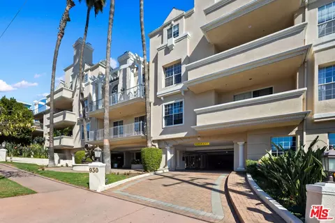 930 N Doheny Dr #412, West Hollywood, CA 90069