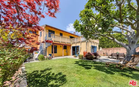 10758 Molony Rd, Culver City, CA 90230