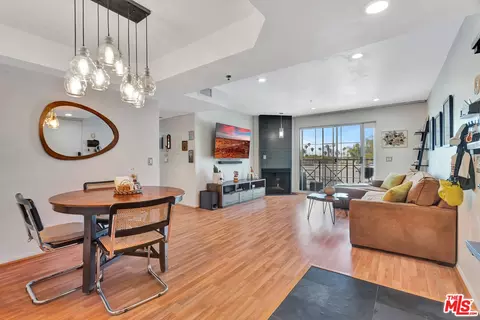 801 Pine Ave #312, Long Beach, CA 90813