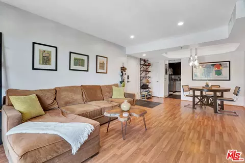801 Pine Ave #312, Long Beach, CA 90813 photo 7