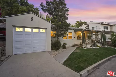 516 Sinclair Ave, Glendale, CA 91206 photo 4