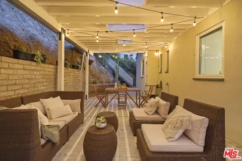 516 Sinclair Ave, Glendale, CA 91206 photo 29