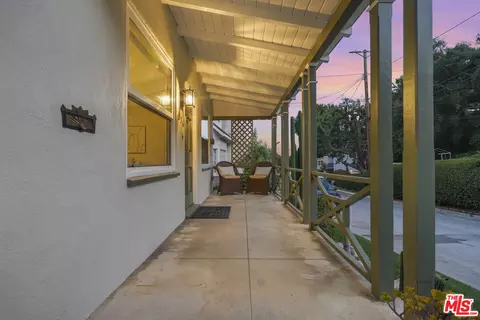 516 Sinclair Ave, Glendale, CA 91206 photo 6