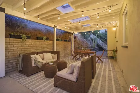 516 Sinclair Ave, Glendale, CA 91206 photo 26