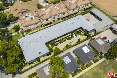 482 S El Molino Ave, Pasadena, CA 91101 photo 10
