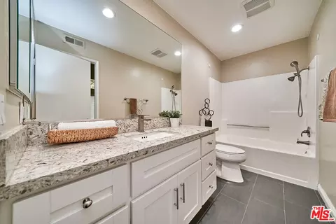 Bath - 2609 S Quarry Ln #C, Walnut, CA 91789 photo 1 of 3