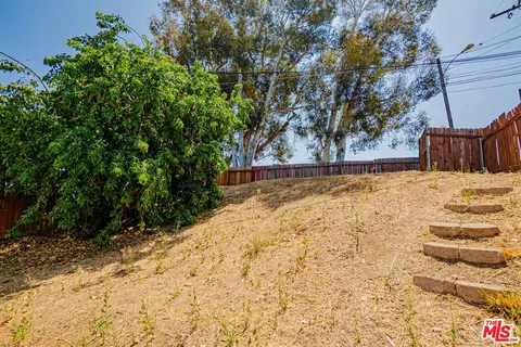 Exterior - 3900 E 3rd St, Los Angeles, CA 90063 photo 5 of 8