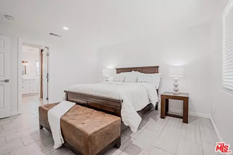Bedroom - 3900 E 3rd St, Los Angeles, CA 90063 photo 4 of 6