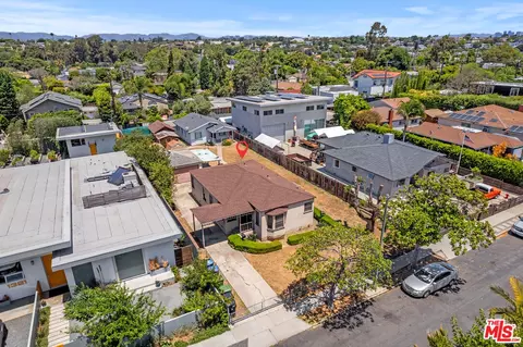 1325 Appleton Way, Venice, CA 90291 photo 3