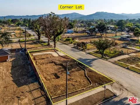 156 W Mariposa St, Altadena, CA 91001