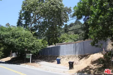 2534 Benedict Canyon Dr, Beverly Hills, CA 90210