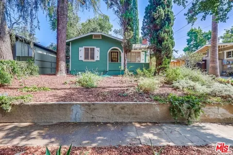 1105 E Claremont St, Pasadena, CA 91104 photo 2