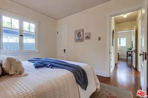 1105 E Claremont St, Pasadena, CA 91104 photo 18