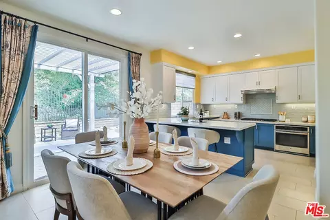 2857 Limestone Dr, Thousand Oaks, CA 91362 photo 11