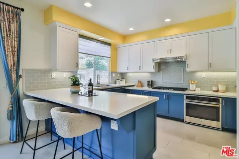 2857 Limestone Dr, Thousand Oaks, CA 91362 photo 12