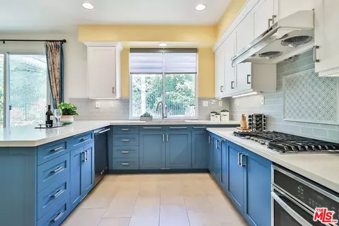 2857 Limestone Dr, Thousand Oaks, CA 91362 photo 15