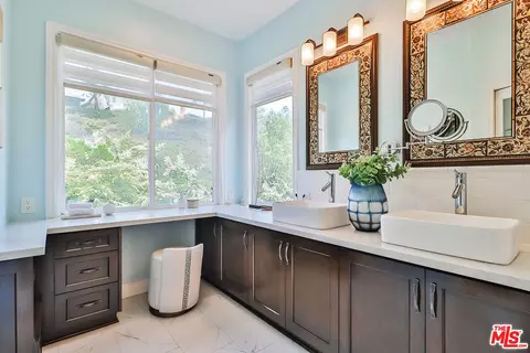 2857 Limestone Dr, Thousand Oaks, CA 91362 photo 28