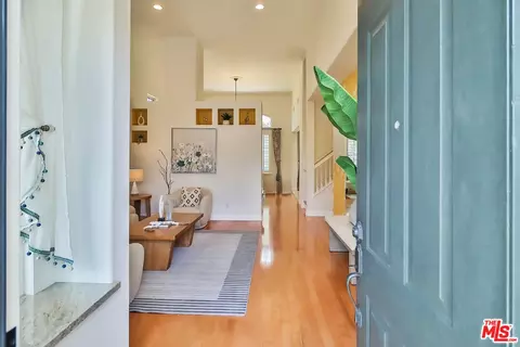 2857 Limestone Dr, Thousand Oaks, CA 91362 photo 5