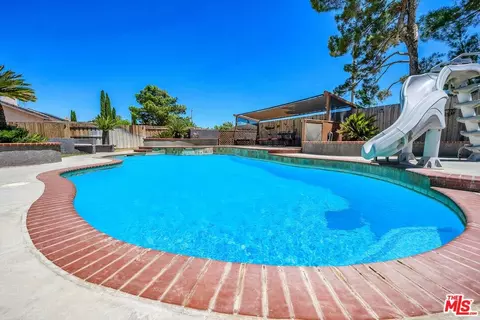 Exterior - 6342 Jonathon St, Lancaster, CA 93536 photo 3 of 11