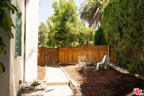 264 Robinson Rd, Pasadena, CA 91104 photo 36