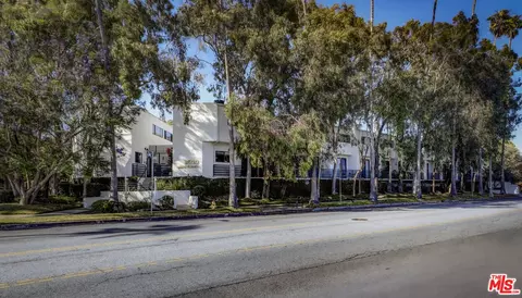 2500 Abbot Kinney Blvd #25, Venice, CA 90291