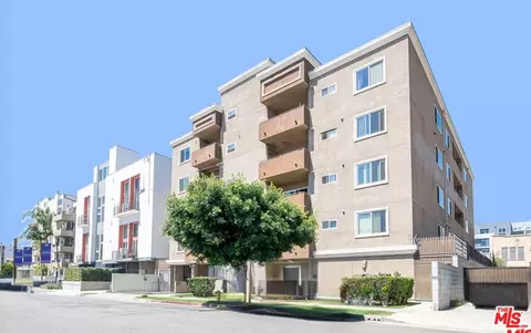 1029 S Hobart Blvd #203, Los Angeles, CA 90006