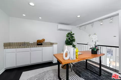 1415 E Ocean Blvd # 202, Long Beach, CA 90802 photo 10