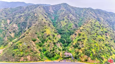 0 00000, Sun Valley, CA 91352